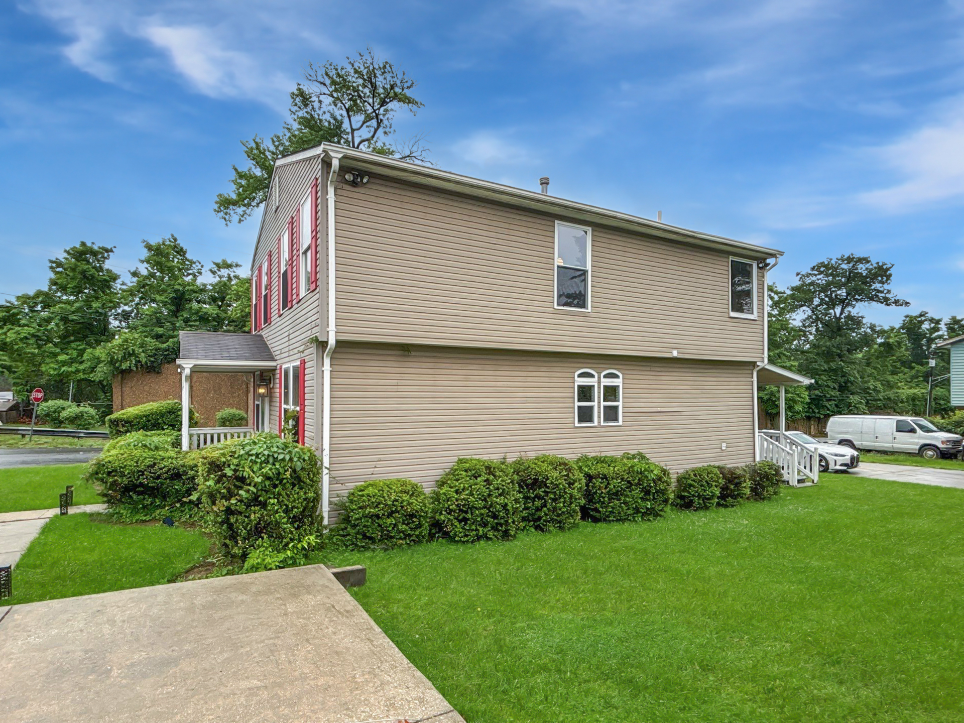 Property thumbnail image